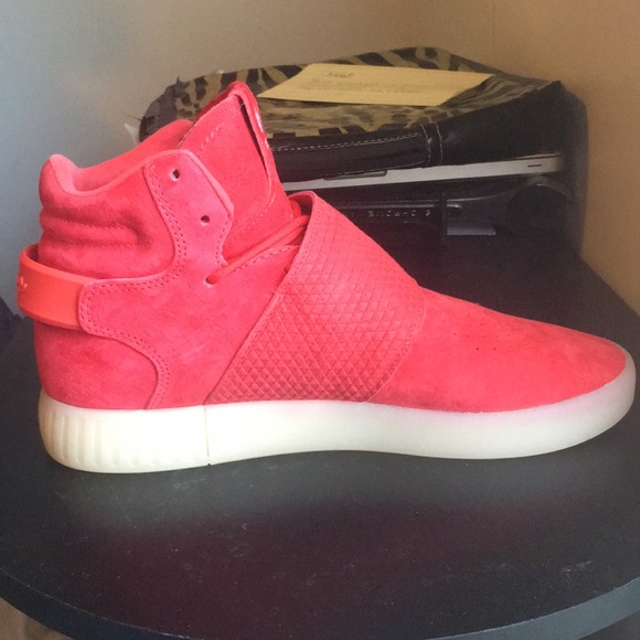 Adidas tubular invader strap shoes 🔴🔴 - Picture 3 of 8
